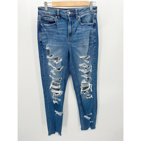 American Eagle Jeans Women 6 LONG Blue Medium Wash Distressed Denim Mom - Picture 9 of 9